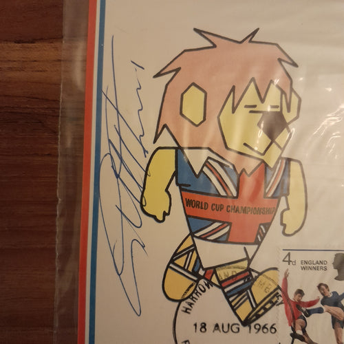 1966 World Cup Willies Card Hand Signed by Geoff Hurst - Comes with COA